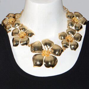 100% Authentic! Carolina Herrera Polished Gold-tone Large Flower Necklace